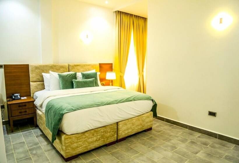 اتاق استاندارد, Stratton 38 Asokoro