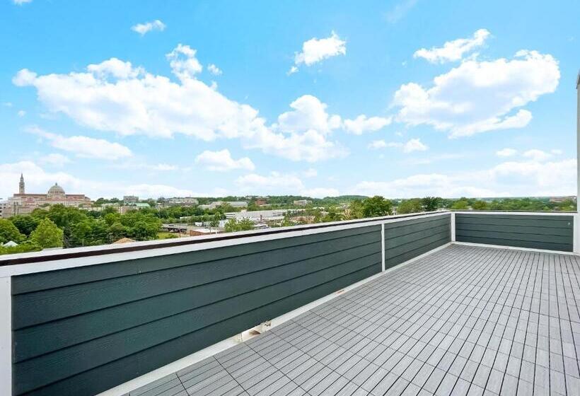 شقة 3 غرف, Mary S Stay Brookland