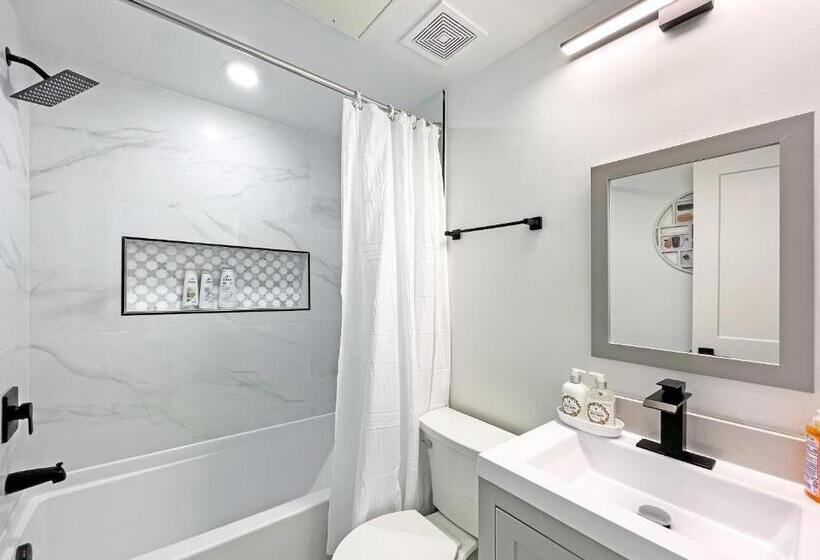 شقة 3 غرف, Mary S Stay Brookland