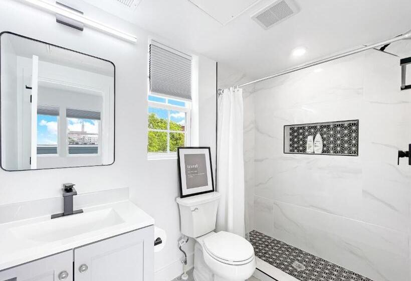 شقة دور أخير غرفة نوم واحدة, Mary S Stay Brookland