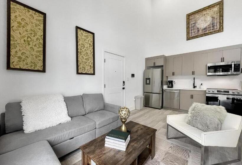 غرفة قياسية, Mary S Stay Brookland