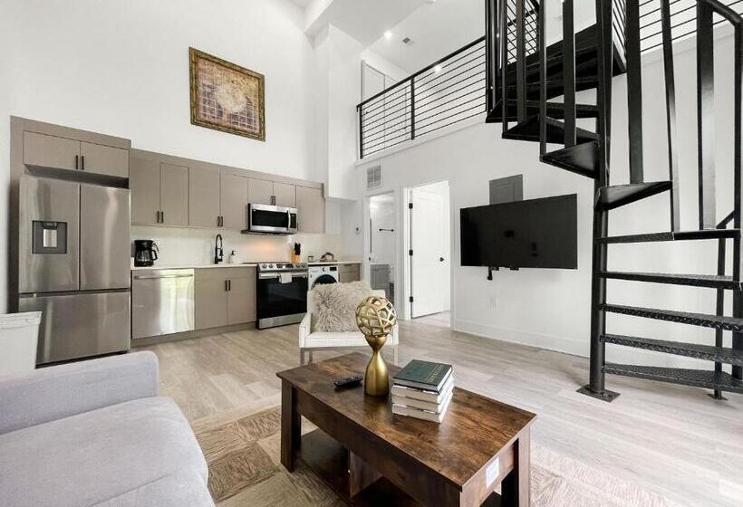 غرفة قياسية, Mary S Stay Brookland