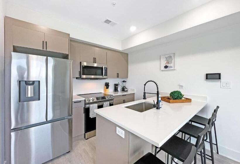 شقة 3 غرف, Mary S Stay Brookland