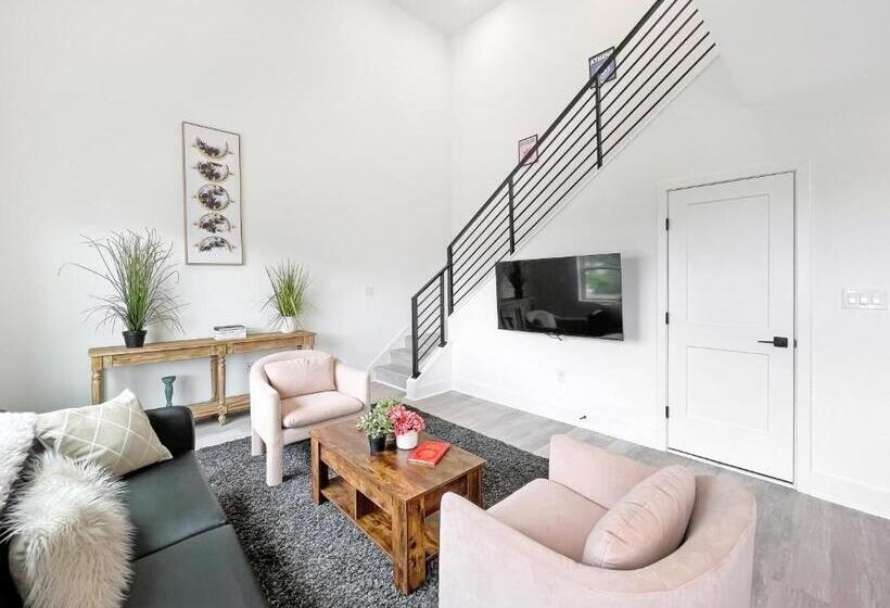 شقة 3 غرف, Mary S Stay Brookland