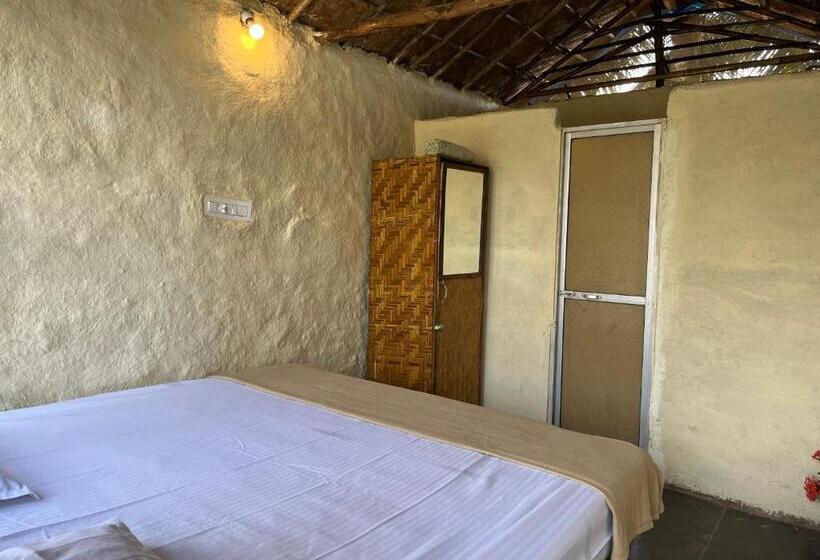 اتاق لوکس, Wake Park Goa