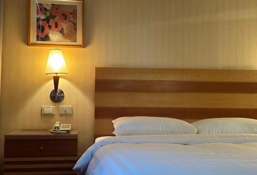 اتاق لوکس, Rich & Free Hotel Fuzhong 富逸旅趣 板橋府中館