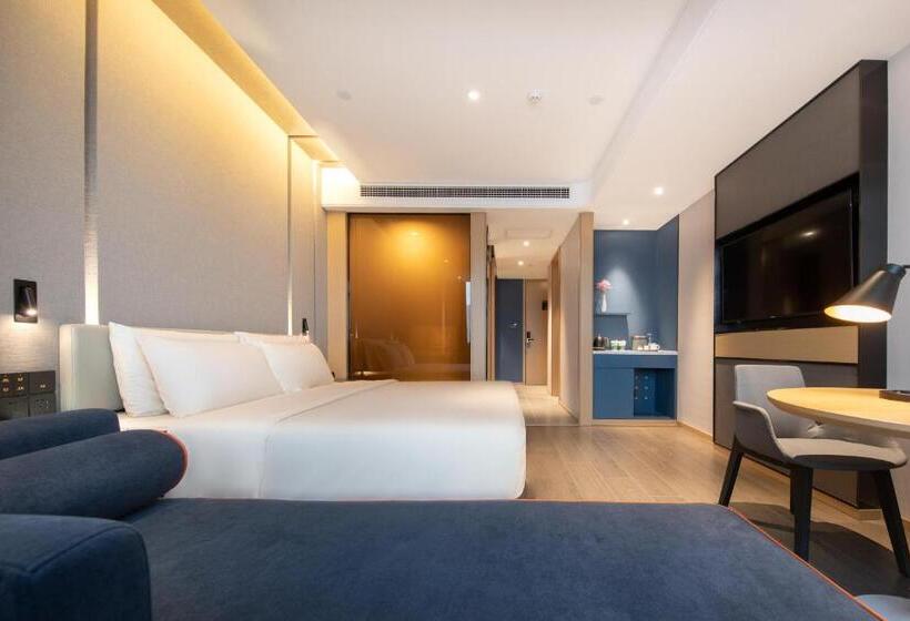 Номер Superior, Atour Hotel Nanchang West Railway Station International Expo City