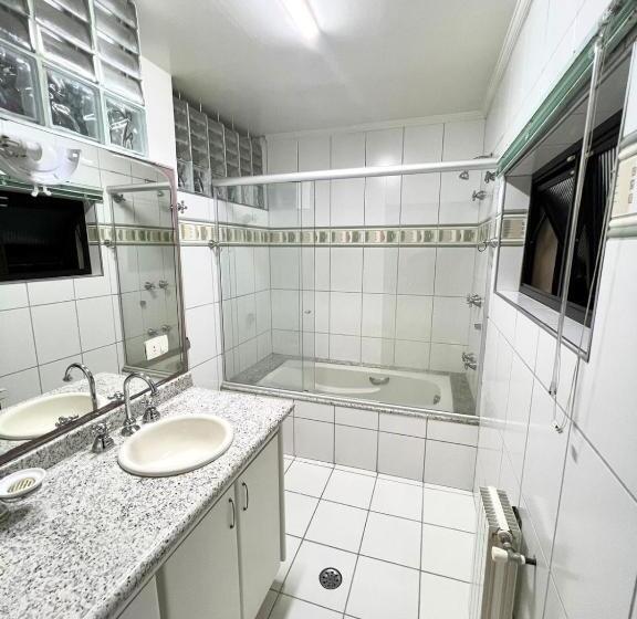 اتاق لوکس با بالکن, Recanto Ninho Verde Village