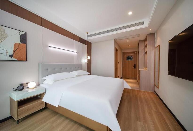 스탠다드 룸 킹사이즈 침대, Hefei Tom