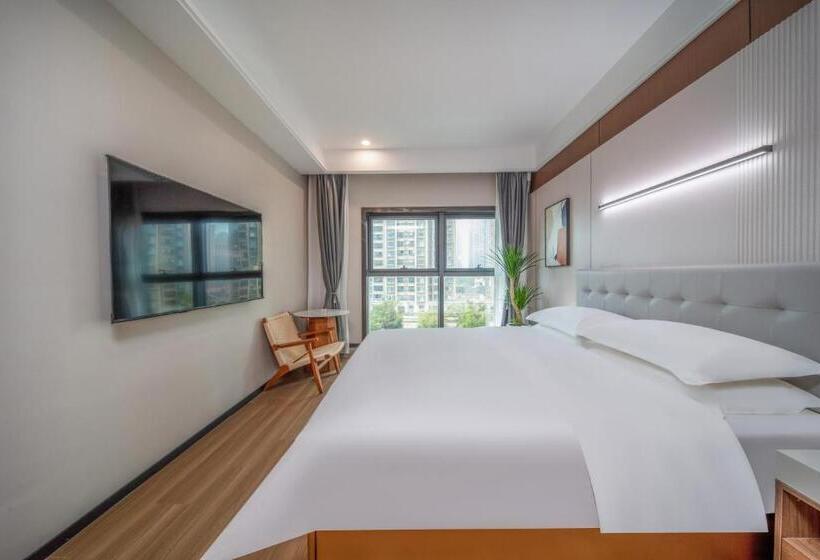 스탠다드 룸 킹사이즈 침대, Hefei Tom