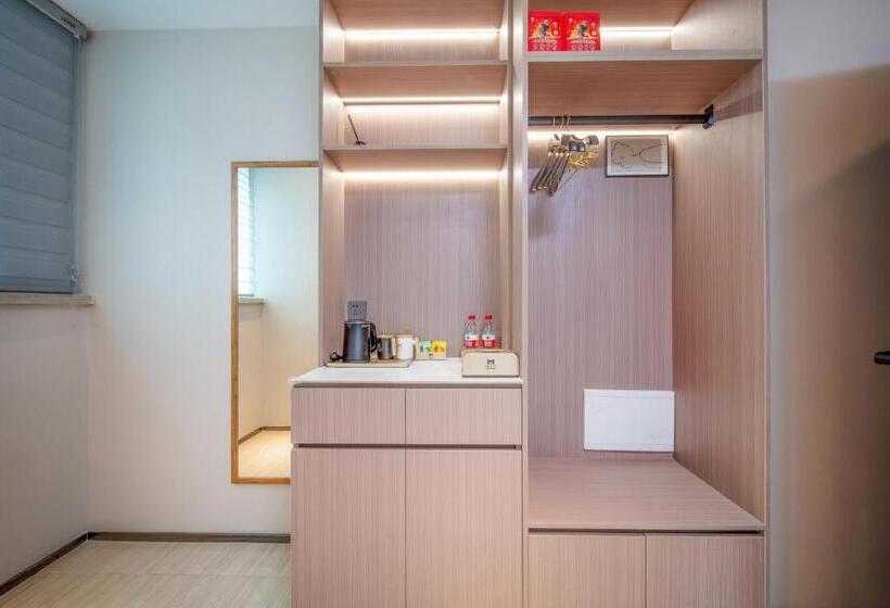 스위트, Hefei Tom