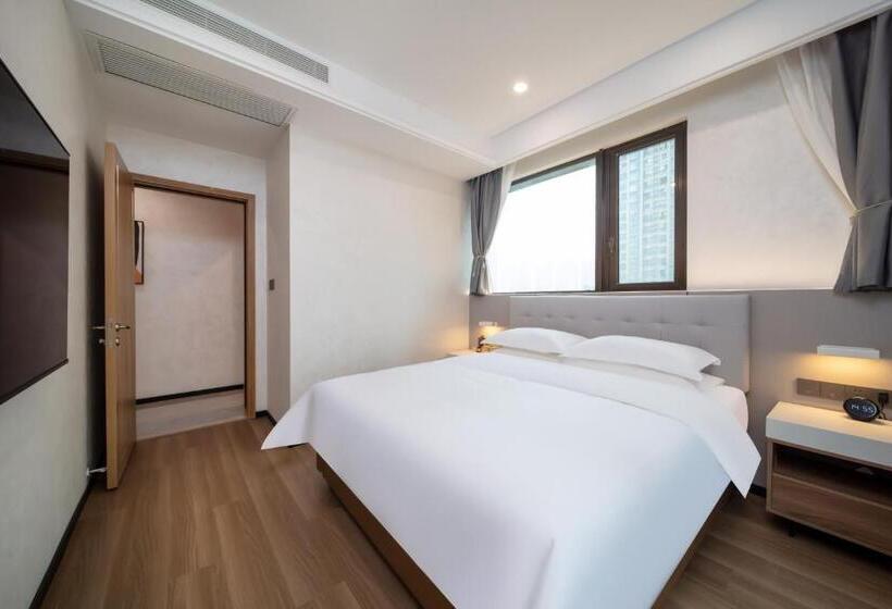 스위트, Hefei Tom