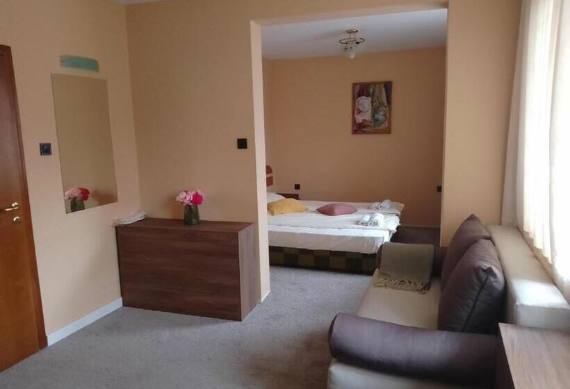 Family Room, хотел планински рай