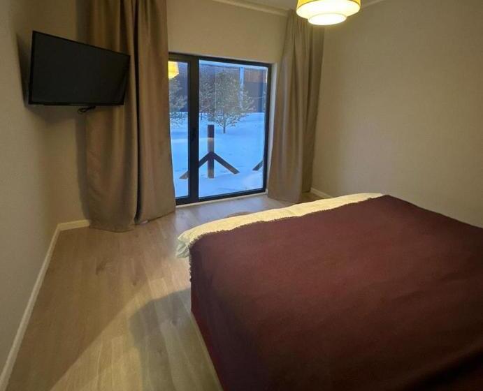 اتاق استاندارد چهار تخته, Atyrau Avenue