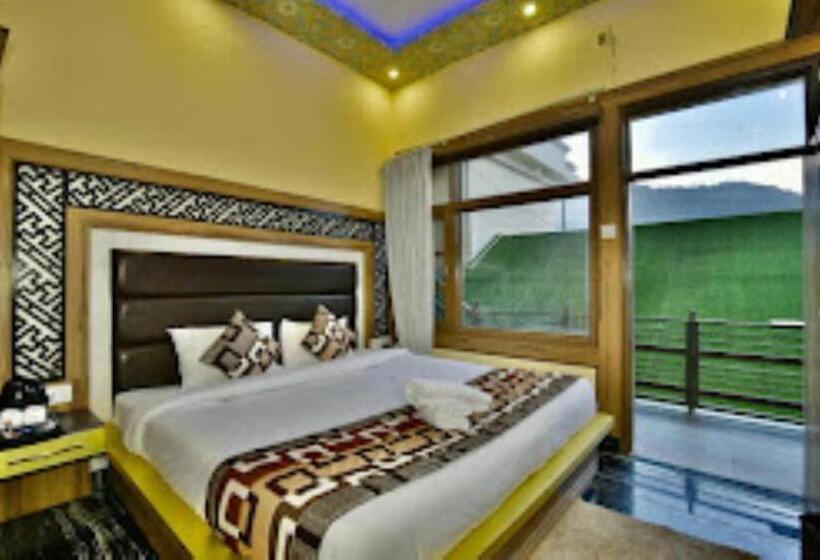 غرفة ديلوكس, Dalhouse Valley Banikhet