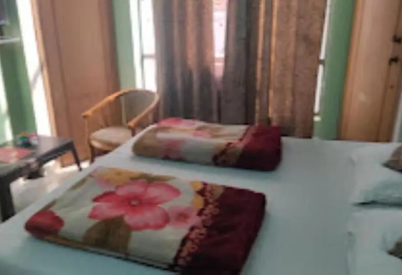 Deluxe-huone, Rajmahal, Rudrapur