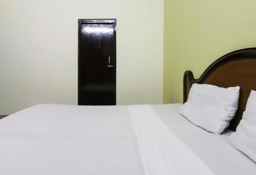 Номер Deluxe, Rajmahal, Rudrapur