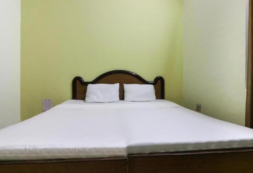 Номер Deluxe, Rajmahal, Rudrapur