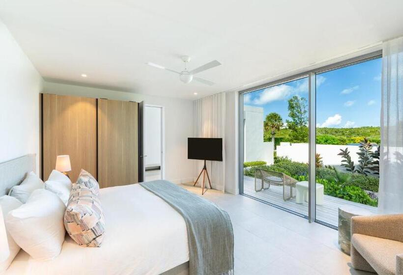 Deluxe Suite Sea View, South Bank