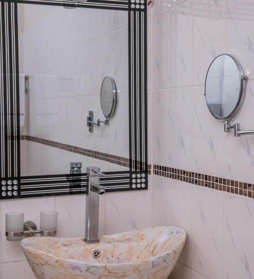 اتاق استاندارد با چشم‌انداز باغ, The Blixen Resort & Spa