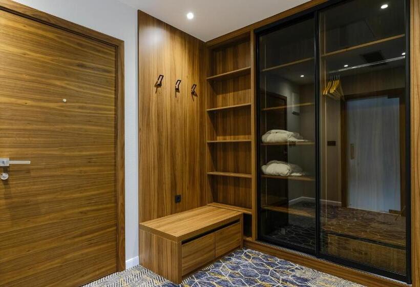 اتاق لوکس, Vema