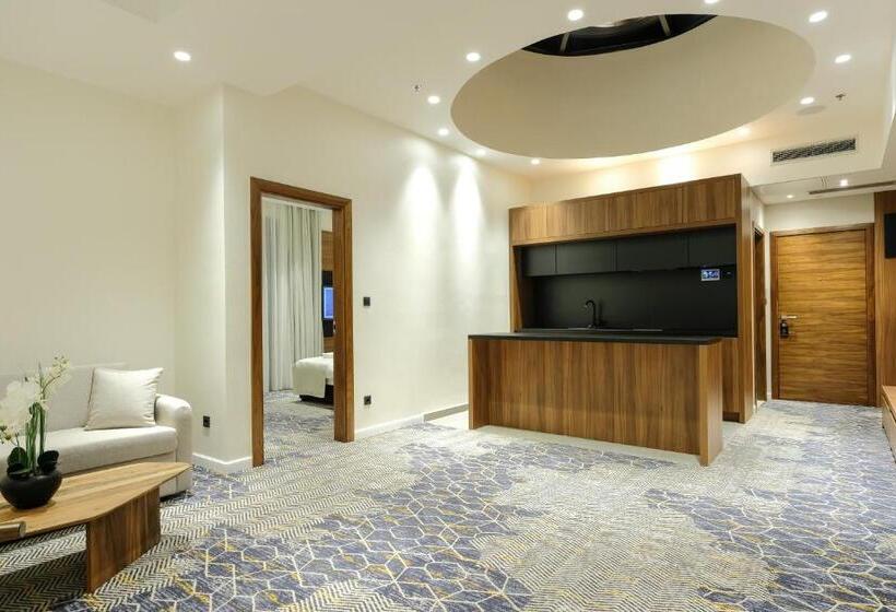 آپارتمان لوکس 1 خوابه, Vema