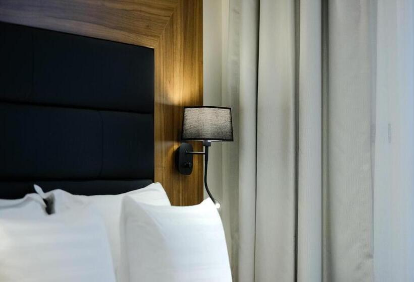 اتاق لوکس, Vema