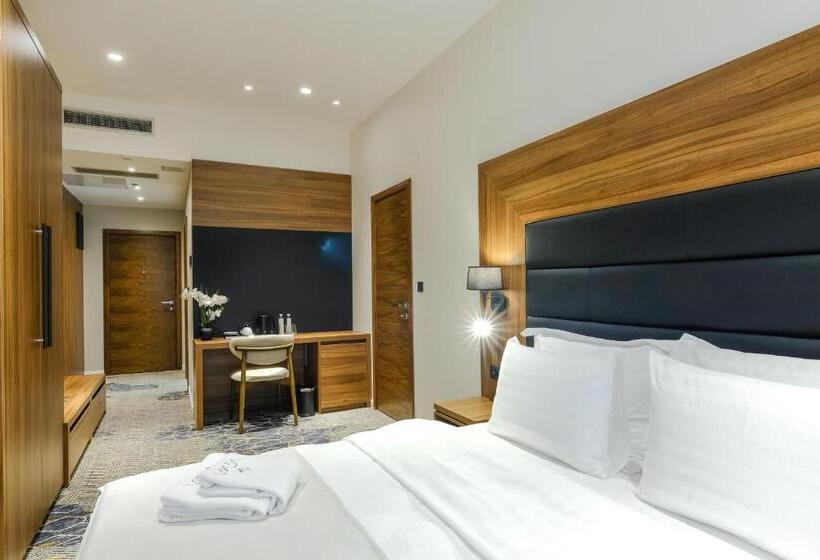 اتاق لوکس, Vema