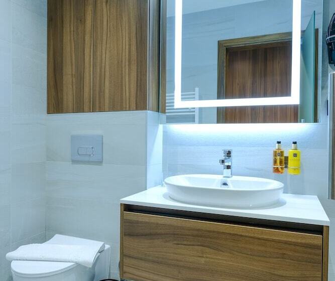 اتاق لوکس, Vema