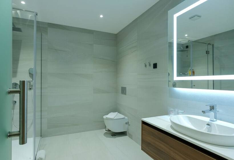 اتاق سوپریور, Vema