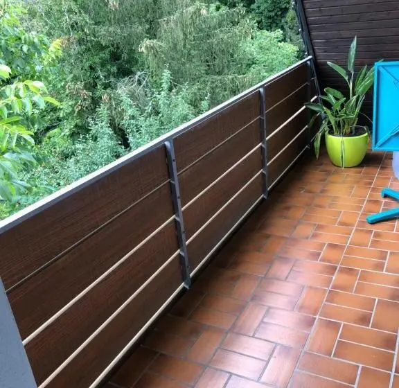 スタンダードルーム, Blaues Zimmer Mit Grossem Balkon & Bad Nur 16 Km Nach Würzburg!