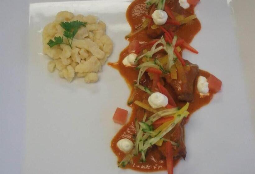 غرفة قياسية ثلاثية, Harbachwirt, Gasthof