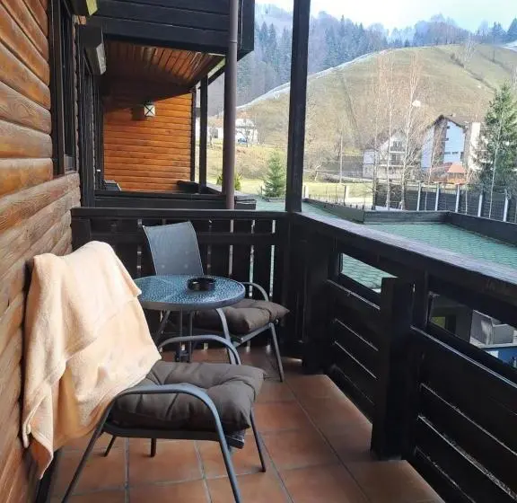スタンダード4人部屋, Hillden Lodge &restaurant