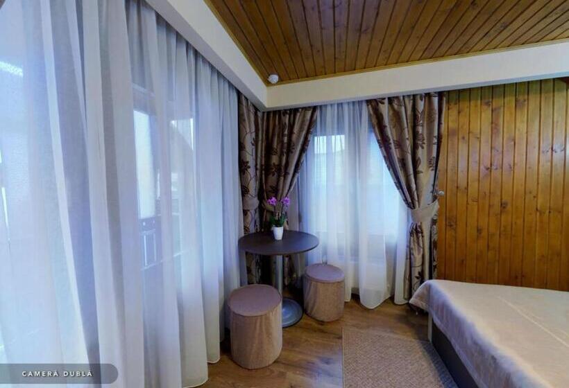 Четырехместный Номер Стандарт, Hillden Lodge &restaurant