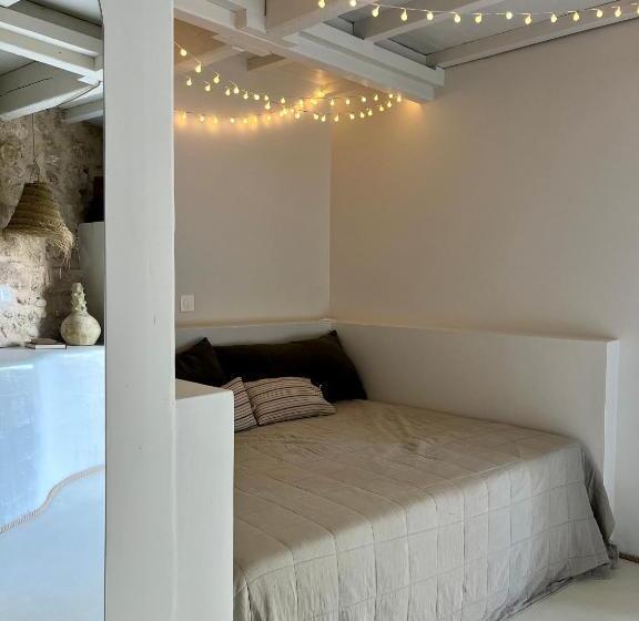 غرفة قياسية رباعية, Les Terrasses De Bélarga   Maison D Hôtes   Piscine Et Jacuzzi