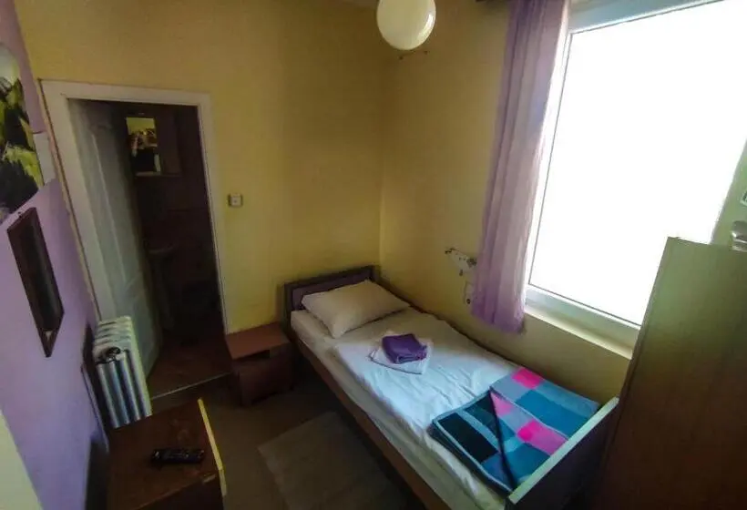 اتاق استاندارد یک نفره, Vila Mon Repos