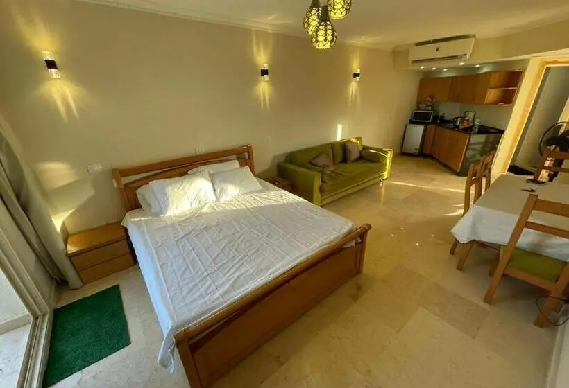 استودیوی سوپریور, Top Floor Premier View Chalet In Red Sea Hurghada