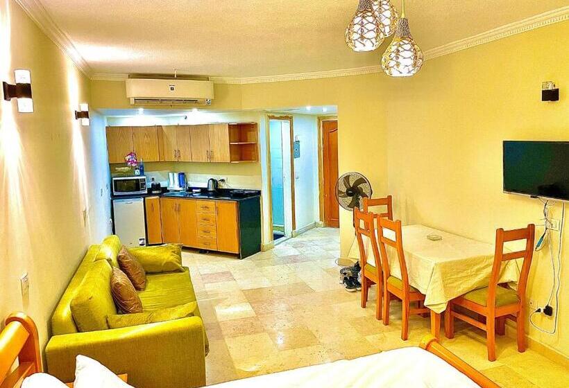 استودیوی سوپریور, Top Floor Premier View Chalet In Red Sea Hurghada
