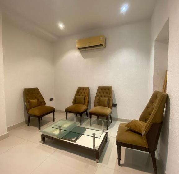 带大床的豪华间, Cedar