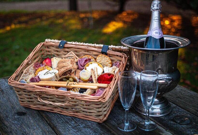 Номер Стандарт, The Mirage