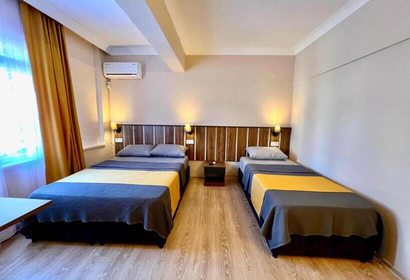 标准三人间, Cord Hotel & Resort