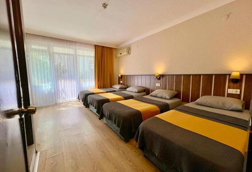 四人标准间, Cord Hotel & Resort