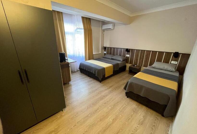 스탠다드 트리플 룸, Cord Hotel & Resort