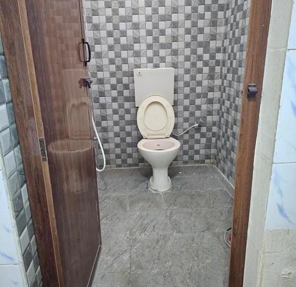 Трехместный Номер Deluxe, Arunachala Guest House