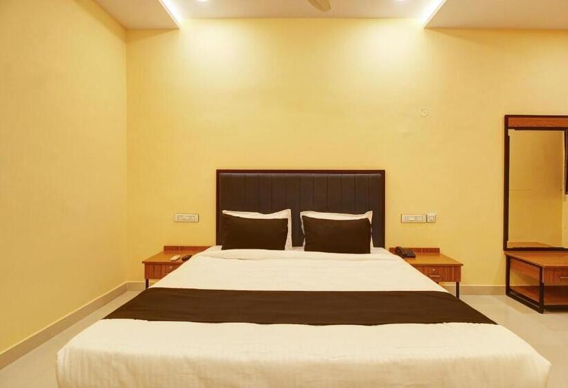 Трехместный Номер Классика, Collection O Mint Park