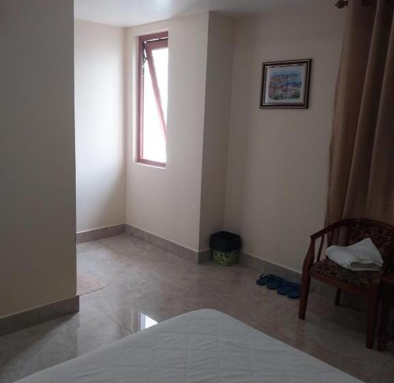 اتاق استاندارد, Ngọc Vân