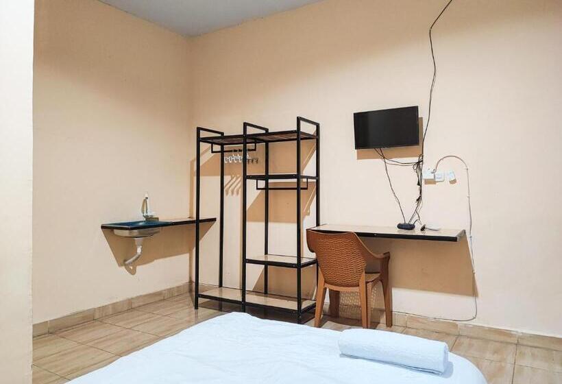 חדר סטנדרט יחיד, Reddoorz Syariah Near Terminal Alam Barajo Jambi