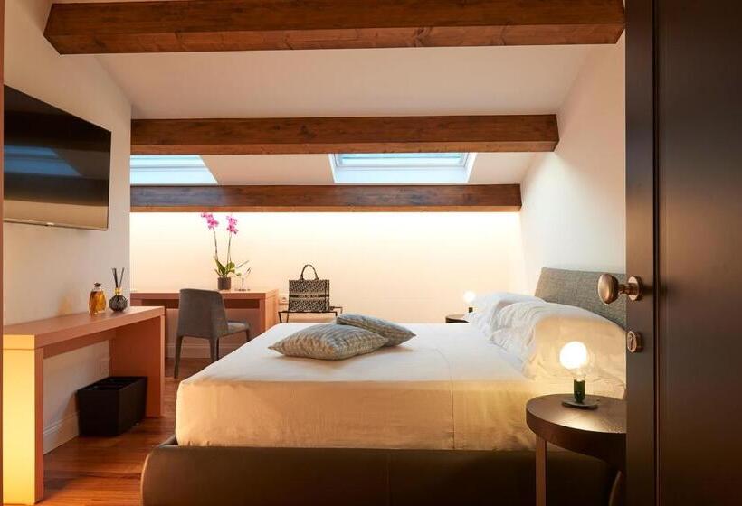 Номер Стандарт, Relais Palazzo Greco Stella