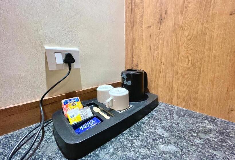 スーペリアールーム, Rockbay ! Puri, Swimming Pool Lift And Parking Facility Near Sea Beach & Temple Breakfast Included