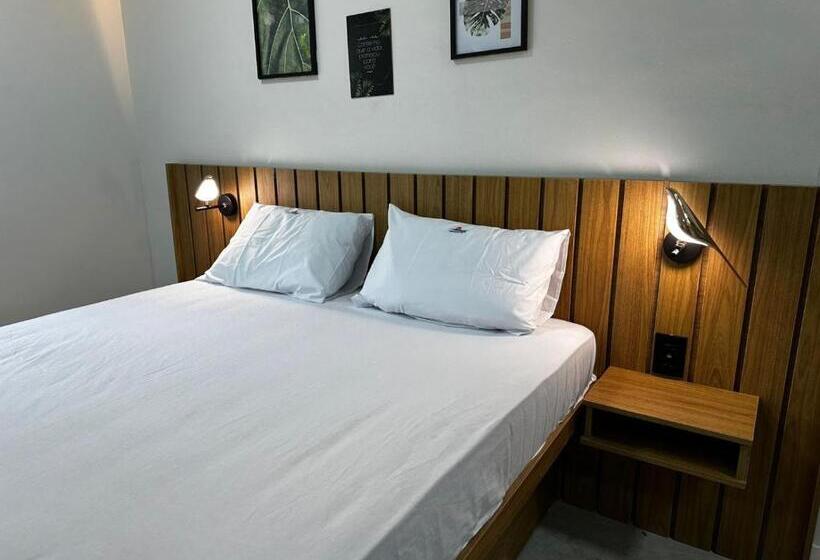 Номер Стандарт, Lofts Green Island